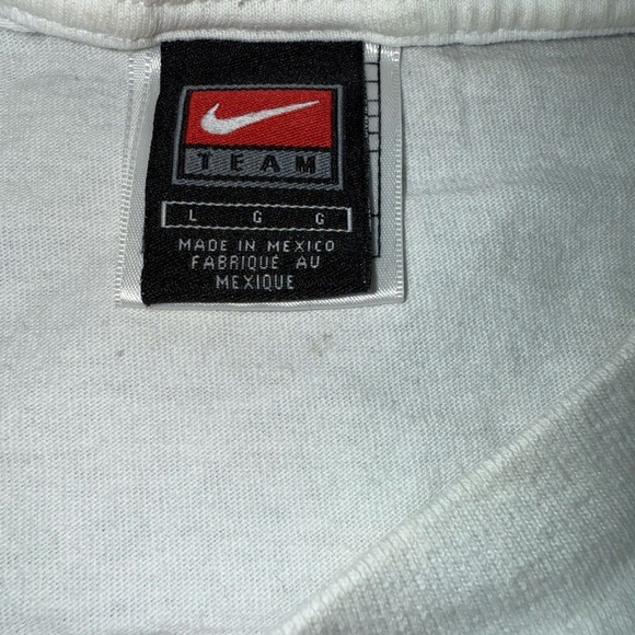 Vintage Avalanche T-Shirt - Picture 4 of 5